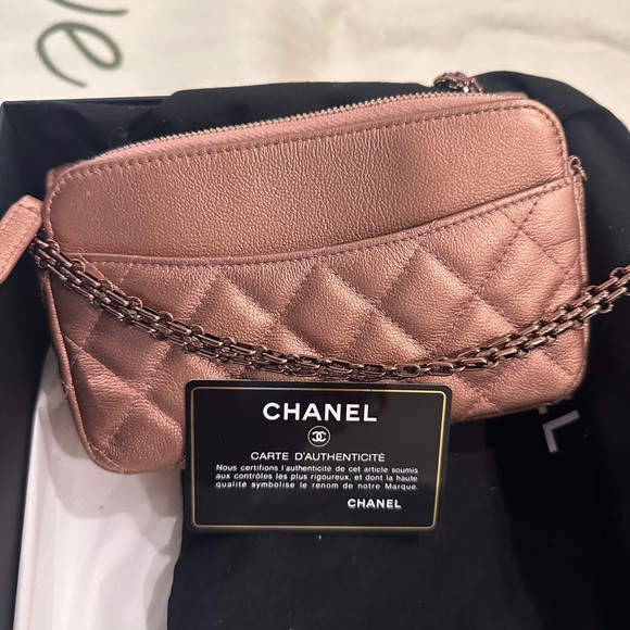 Selling Chanel phone holder with built in wallet and extra pocket for lipstick - Picture 4 of 8